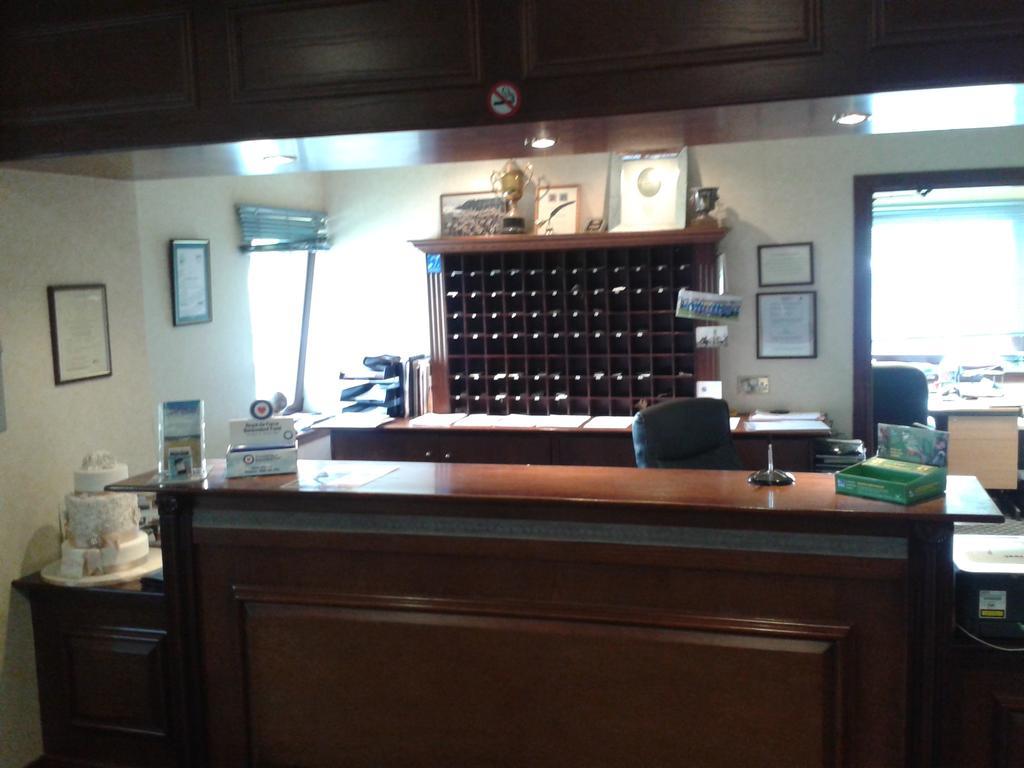 ת'ורסו The Weigh Inn Hotel & Lodges מראה חיצוני תמונה